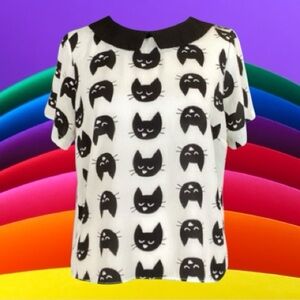 Lily White Black & White Cat Print Peter Pan Collar Short Sleeve Top Size M